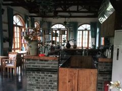 -楠柏弯休闲山庄(梨花溪店)