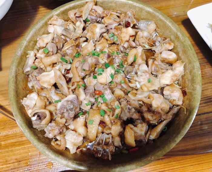 乡村小厨-"今晚在大众点评找到乡村小厨农家菜馆,订了.