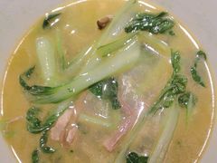 青菜炒杂菌-老阿爸鲜鱼土菜(园区永旺店)