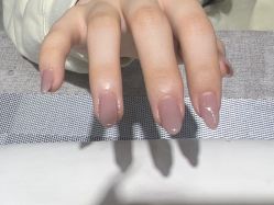 -艾珂·美甲美睫