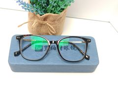 -罗伯特眼镜·蔡司官方授权(罗湖国贸店)