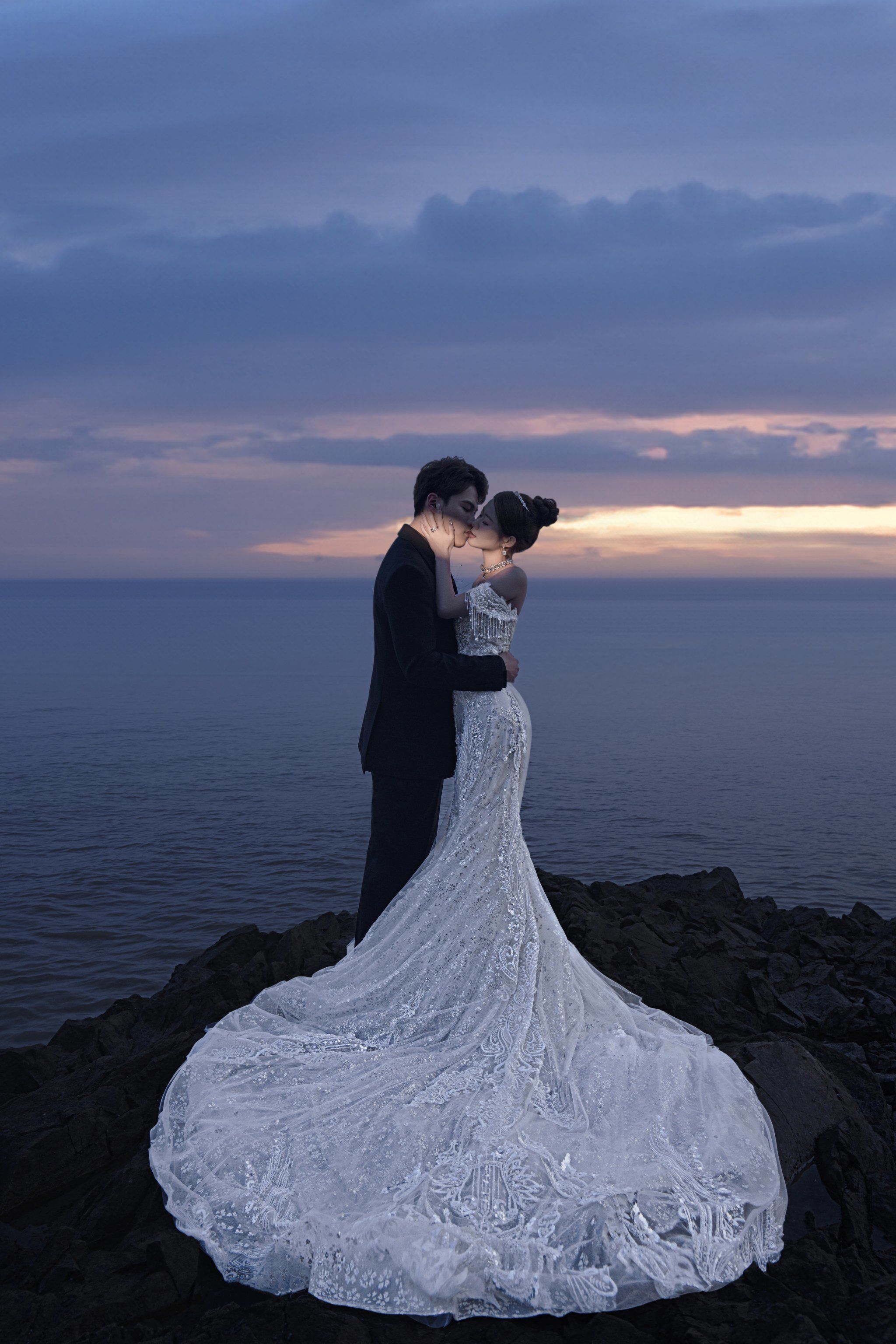 舟山之旅🌊拍到了理想的海景黑礁石婚纱照