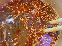 -侯志伟纯手工酸辣粉(荣民时代广场店)