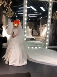 -Lady  Jane高端婚纱礼服馆