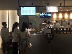 门面-喜茶(中山利和新地店)