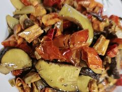 -阿山卓·野生菌火锅·纳西火塘烤肉