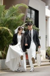 -麦田·婚纱摄影(天河新天地店)