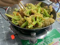 -天天向上素食餐厅(五台山店)
