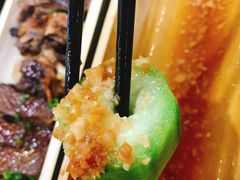 -胡须哥网红竹筒菜