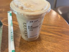 椰子丝绒燕麦拿铁-星巴克臻选(思南公馆店)