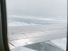 -东方航空(虹桥路店)