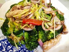西兰花炒海鱿-利雅园酒家(大沙地店)
