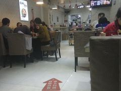 大堂-丽丽三鲜螺蛳粉(田林路店)