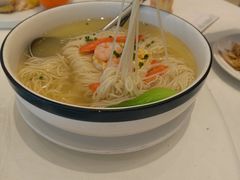-沪华海鲜大酒楼(南汇店)