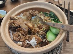 -煲仔皇腊味煲仔饭(经四万达店)