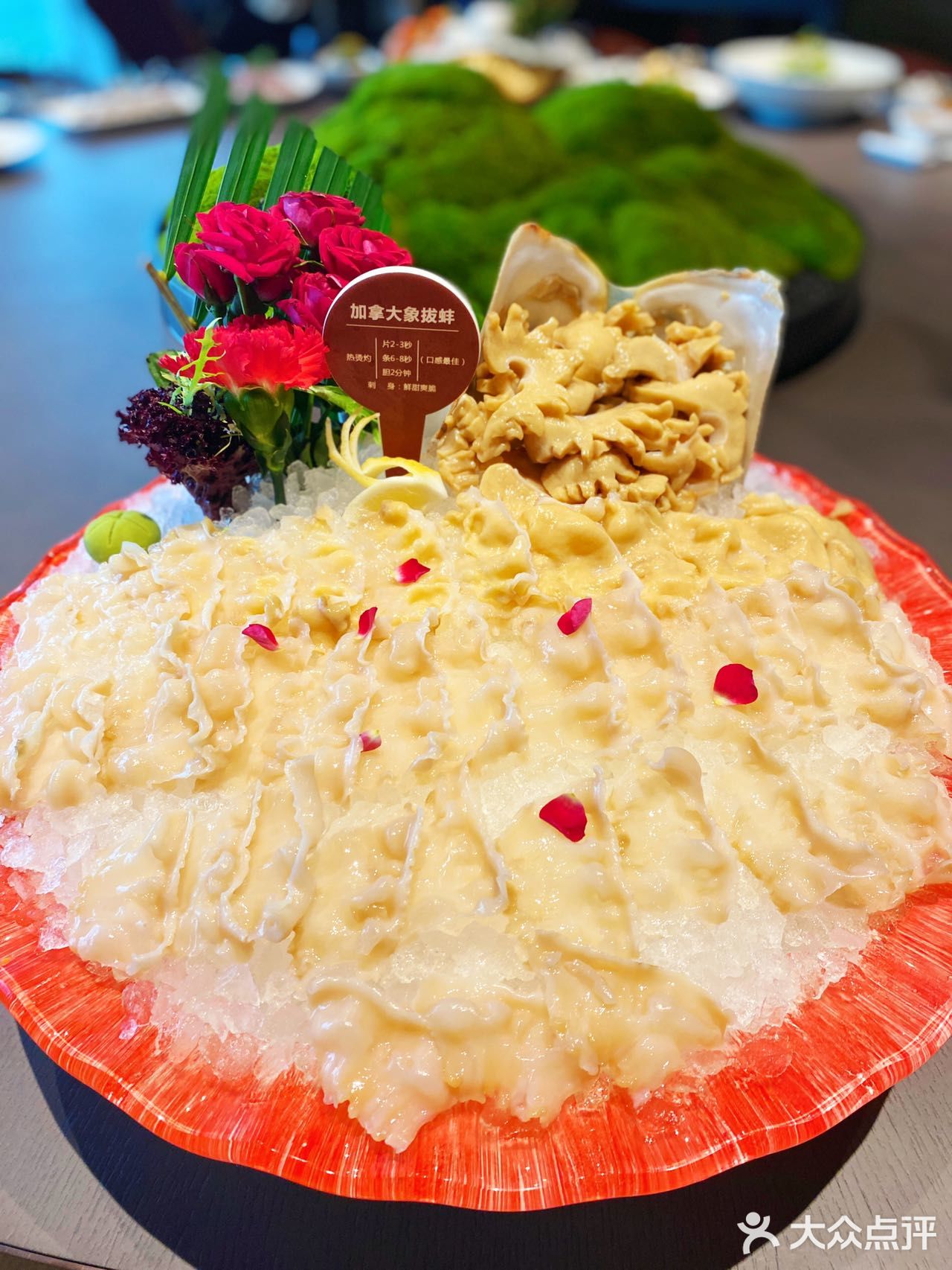 可以俯瞰重庆的高级粤菜火锅餐厅我来啦！