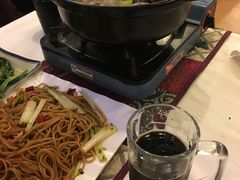 -刘姐啤酒鱼民族演艺餐厅(西街总店)