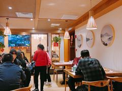 大堂-管氏翅吧(国展店)