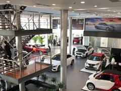 -天津波士信达奔驰4S店(卫津南路店)