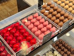 -Laderach 莱德拉(上海环贸iapm店)