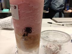 -茶理宜世(花城汇中区店)