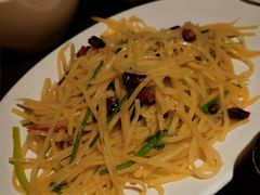 酸辣土豆丝-老板恋上鱼(高新万达店)