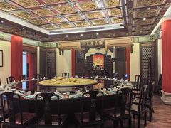 -梅龙镇酒家(南京西路总店)