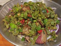 -莲餐厅·湖北菜·潜江小龙虾店(愚园路店)