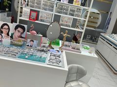 -沫芮眼镜·蔡司·依视路·尼康明月(环创店)