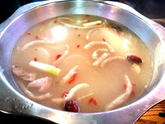 羊肉汤锅-嘎嘎鸭脑壳江湖菜(五里店)
