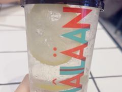 -肥汁米蘭香港米线(长宁来福士店)