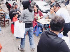 -酒宝荡烧烤(长航局江大路住宅小区店)