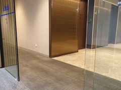 -LuOne凯德晶萃广场(徐家汇路店)