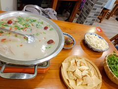 -牧人巷子·大锅羊汤·暴走牛骨(大成路店)