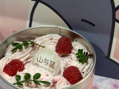 -山与蓝蛋糕(勒泰店)