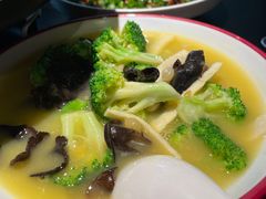 -麻六记(凤凰汇店)