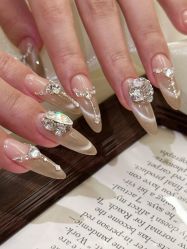 -Touch Nail·品质·美甲美睫