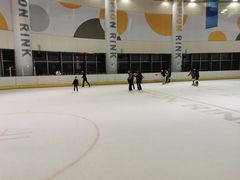 -冠军冰场CHAMPION RINK(百联又一城店)
