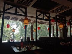 景观位-九牧鱻·渝老鬼重庆火锅(人民路店)