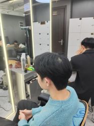 -藤野造型烫发染发