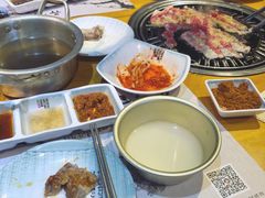 -唯成•韩国炭火烤肉 유성고기