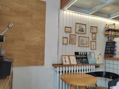 -长颈鹿咖啡(大学路店)