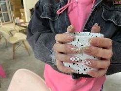 -Touch Nail·品质·美甲美睫