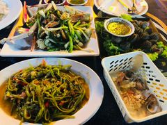 -光海鲜鱼翅餐厅(叻差拉披色路店)