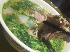 -巴达木食府