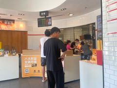 -麦当劳(西客站店)