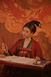 -汉仪华裳汉服馆(打浦桥店)