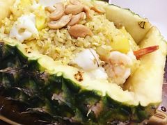 -Dang restaurant (patong phuket)