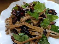 卤水豆干-陈有良尖椒鸡(渝中旗舰店)