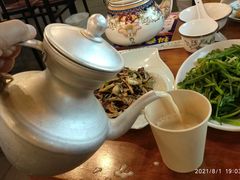 -小厨子私房菜·云南美食店